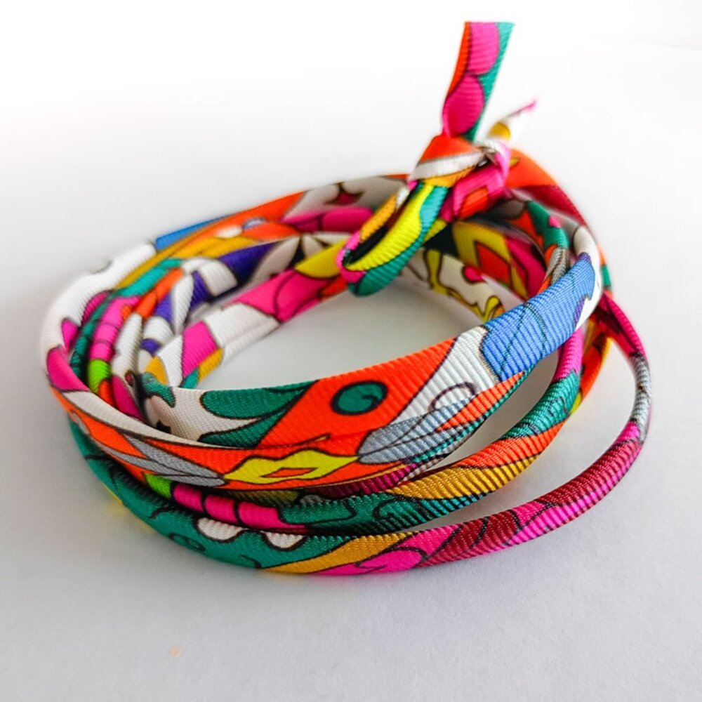 HERMES Twilly Silk spaghetti wrap bracelet 46β | 1 silk bracelet - Picture 4 of 6